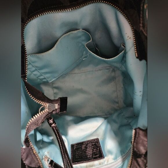 COACH Black Signature Tote Bag - Picture 8 of 8